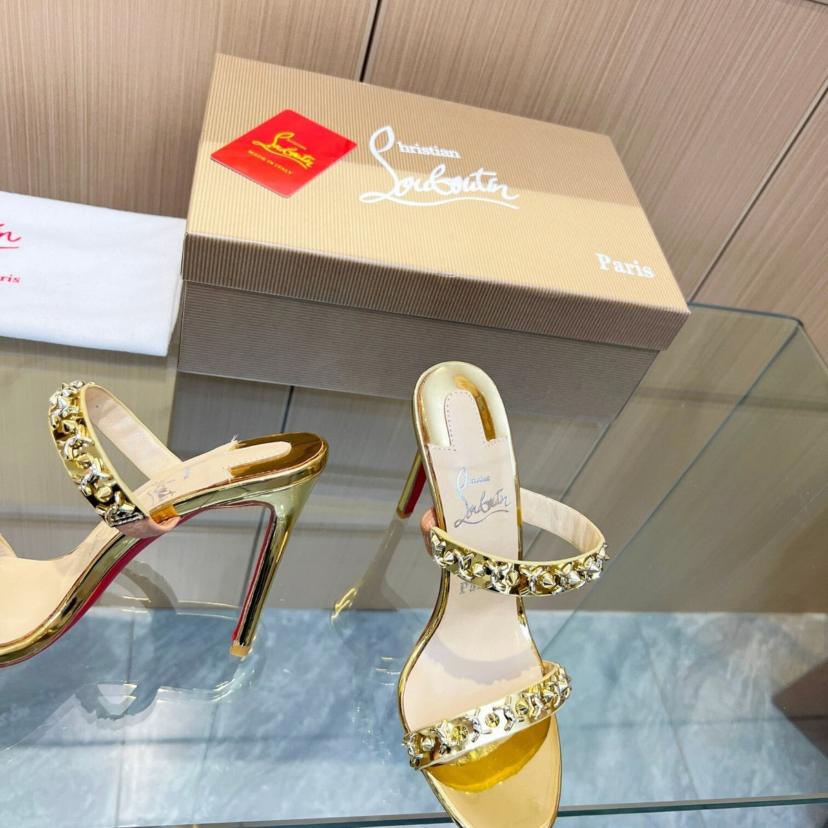 Chloe’s Picks - Premium Luxury Goods and Accessories - AFFORDABLE LUXURY HEELS - 8010