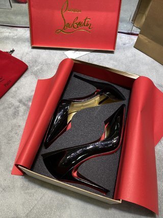 Chloe’s Picks - High-Quality Designer Products for You - AFFORDABLE LUXURY HEELS - 7947