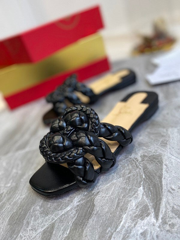 Chloe’s Picks - High-Quality Designer Products for You - AFFORDABLE LUXURY HEELS - 7967