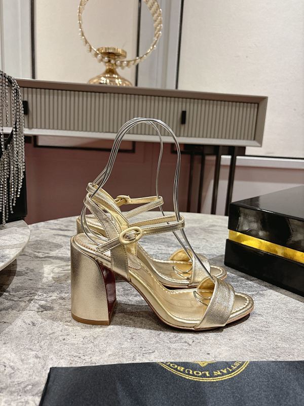 Chloe’s Picks - Premium Luxury Goods and Accessories - AFFORDABLE LUXURY HEELS - 8302