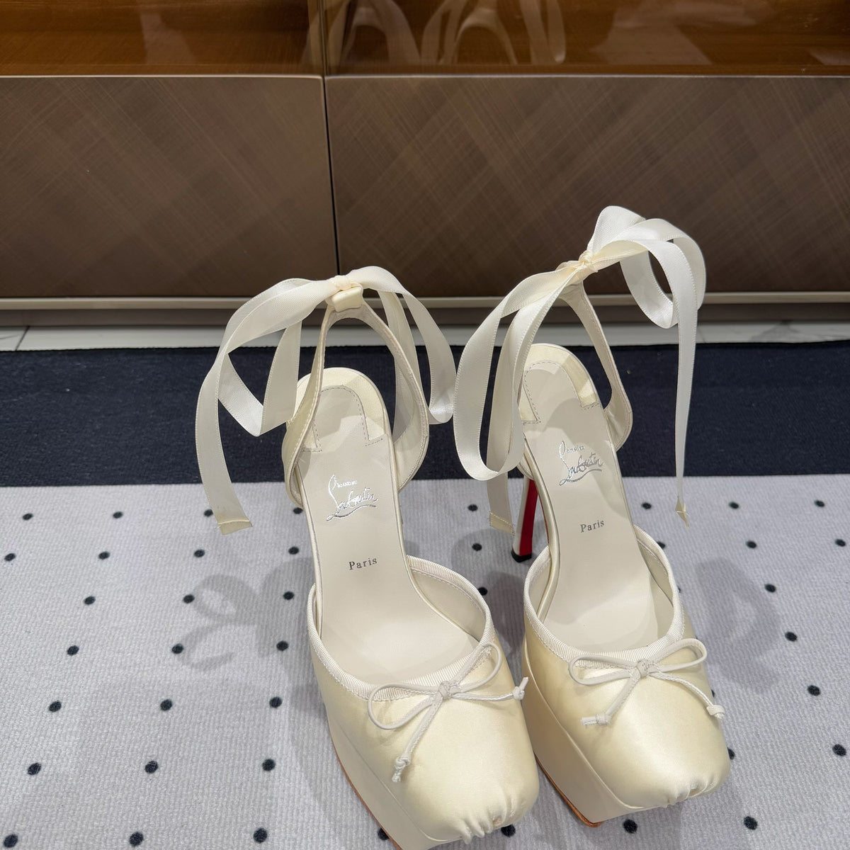 Chloe’s Picks - High-Quality Designer Products for You - AFFORDABLE LUXURY HEELS - 8223