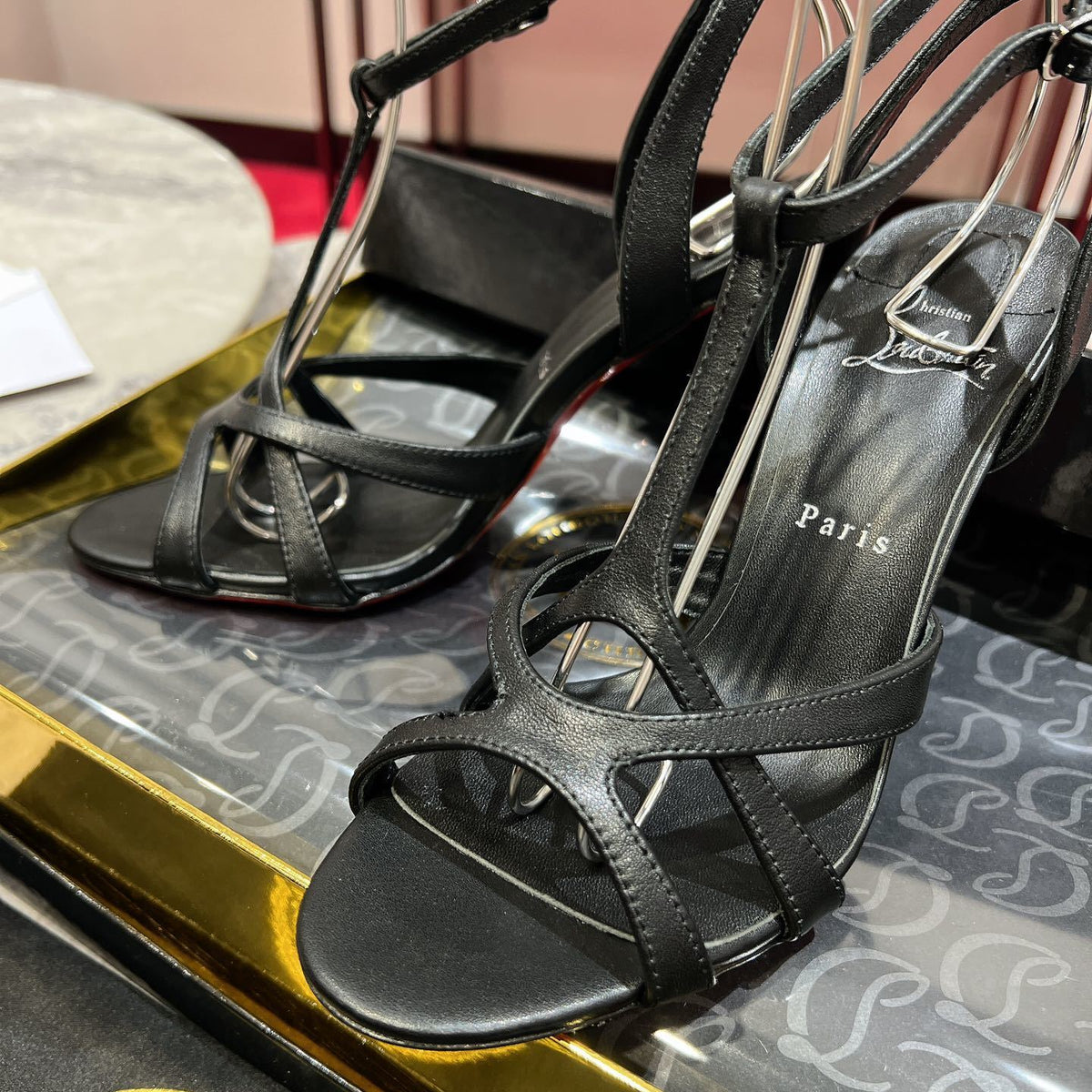 Chloe’s Picks - High-Quality Designer Products for You - AFFORDABLE LUXURY HEELS - 8075