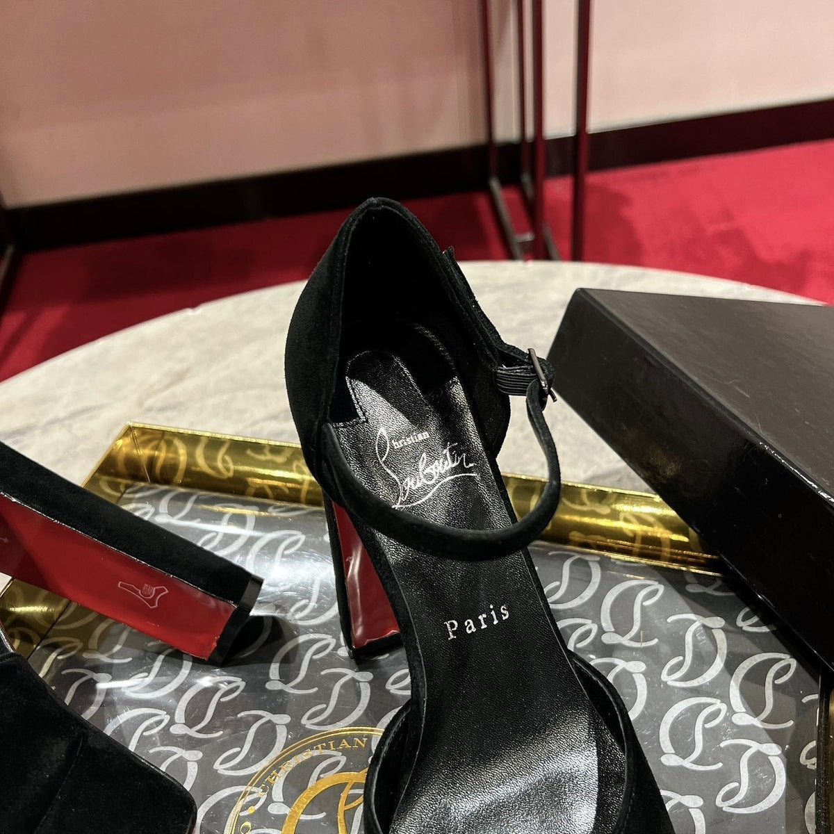 Chloe’s Picks - High-Quality Designer Products for You - AFFORDABLE LUXURY HEELS - 8239