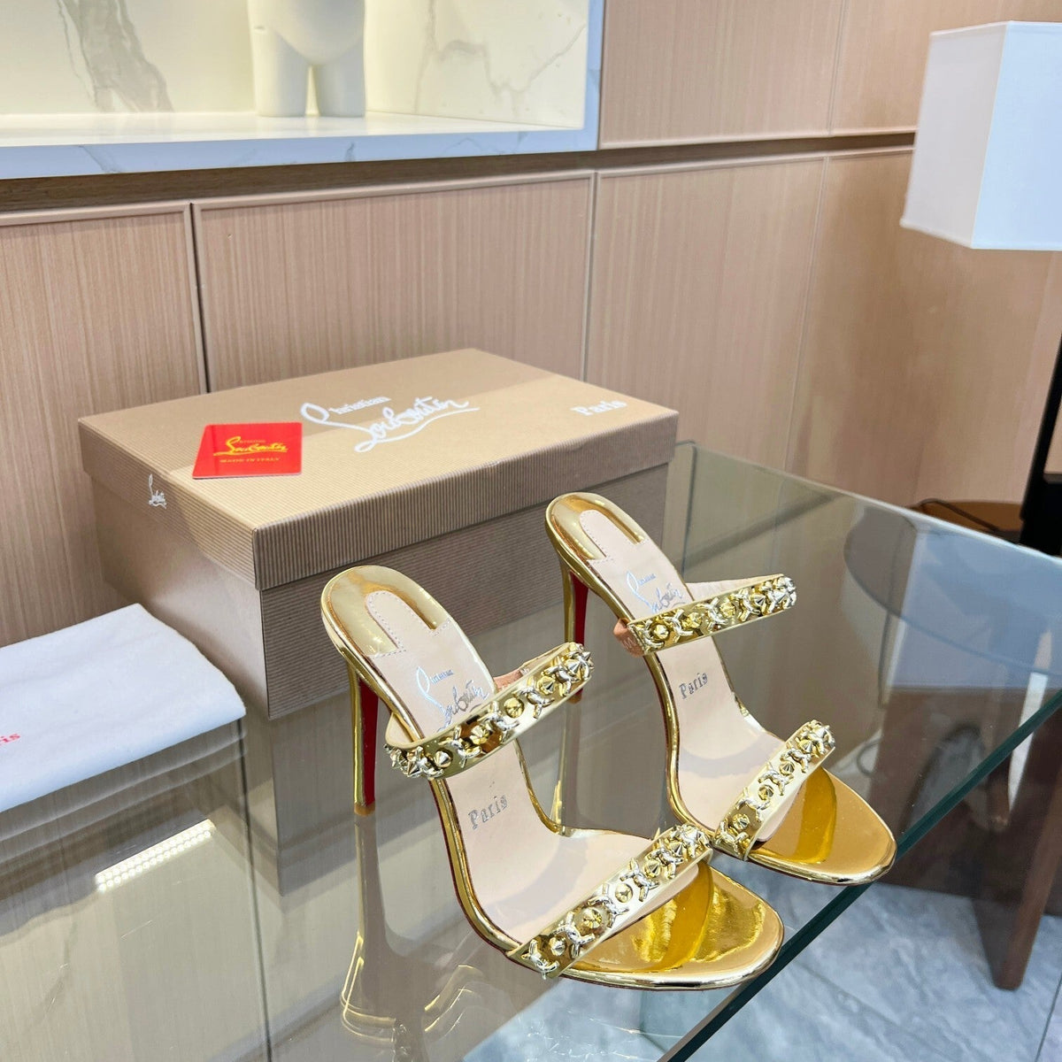 Chloe’s Picks - Premium Luxury Goods and Accessories - AFFORDABLE LUXURY HEELS - 8010
