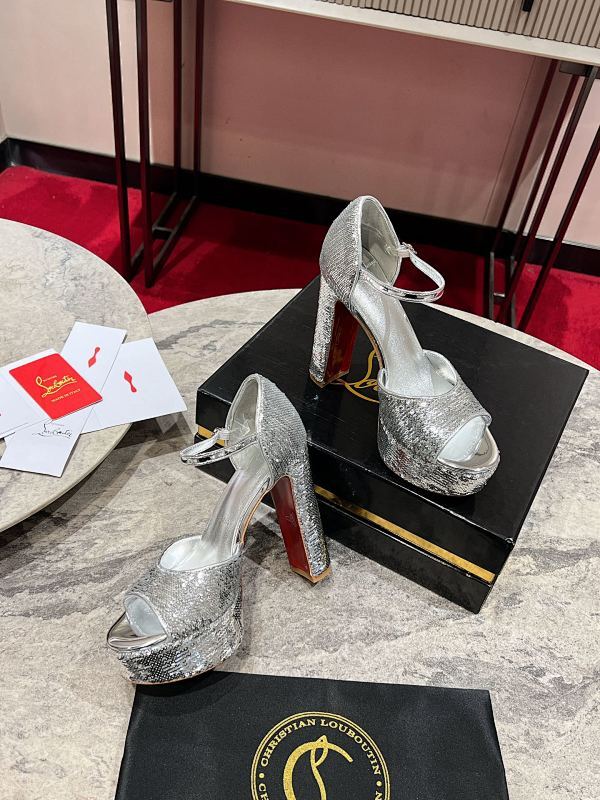 Chloe’s Picks - High-Quality Designer Products for You - AFFORDABLE LUXURY HEELS - 8235