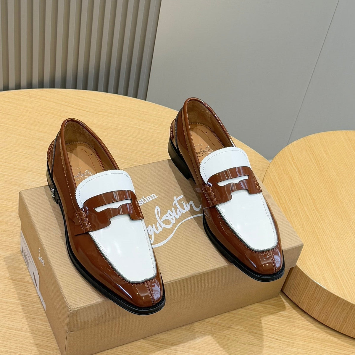 Chloe’s Picks - High-Quality Designer Products for You - AFFORDABLE LUXURY HEELS - 8275