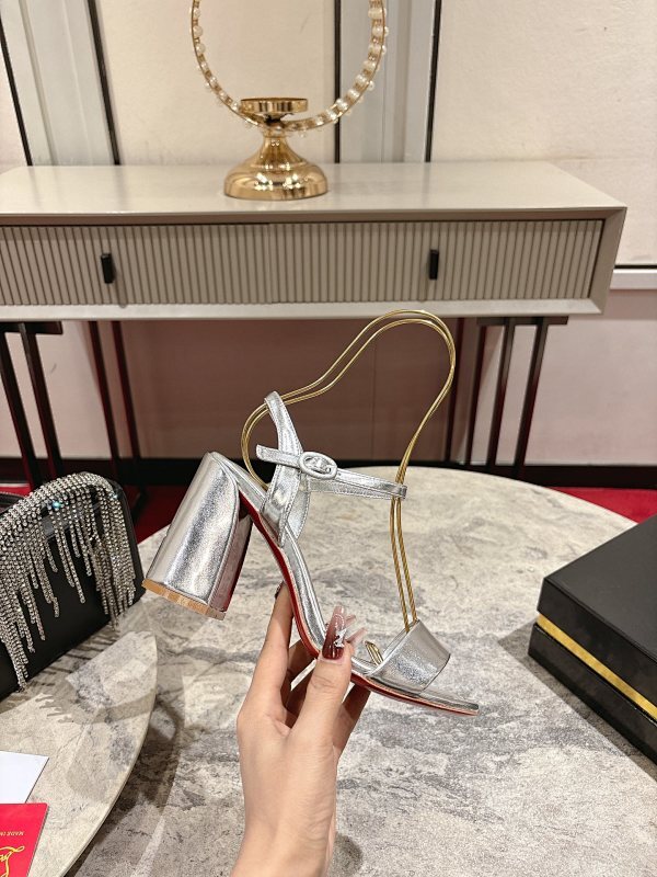 Chloe’s Picks - High-Quality Designer Products for You - AFFORDABLE LUXURY HEELS - 8303