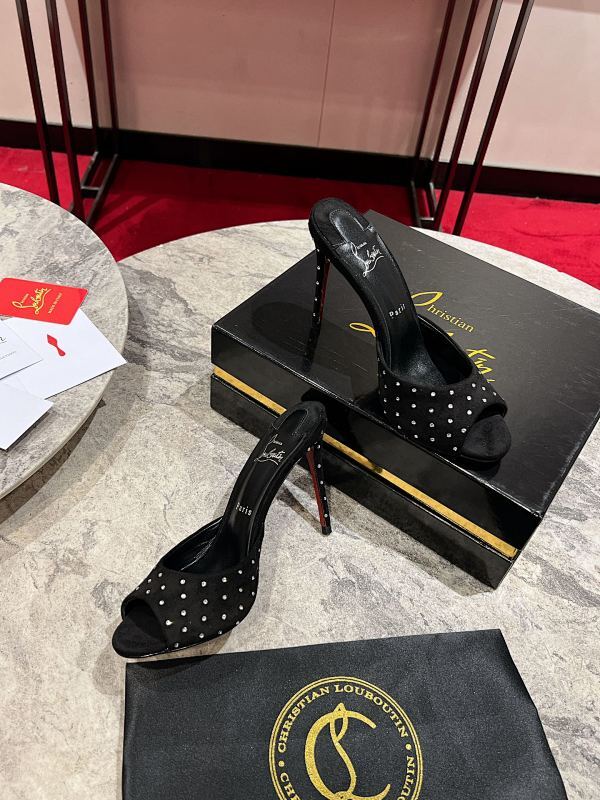 Chloe’s Picks - High-Quality Designer Products for You - AFFORDABLE LUXURY HEELS - 8171