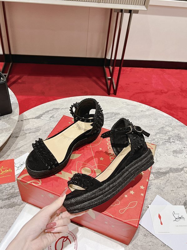 Chloe’s Picks - Premium Luxury Goods and Accessories - AFFORDABLE LUXURY HEELS - 8314