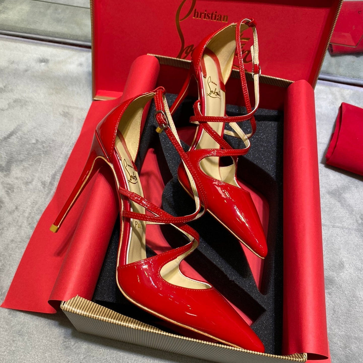 Chloe’s Picks - High-Quality Designer Products for You - AFFORDABLE LUXURY HEELS - 7951