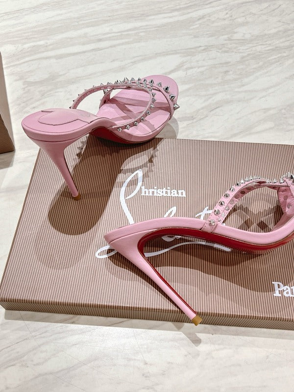 Chloe’s Picks - High-Quality Designer Products for You - AFFORDABLE LUXURY HEELS - 8287