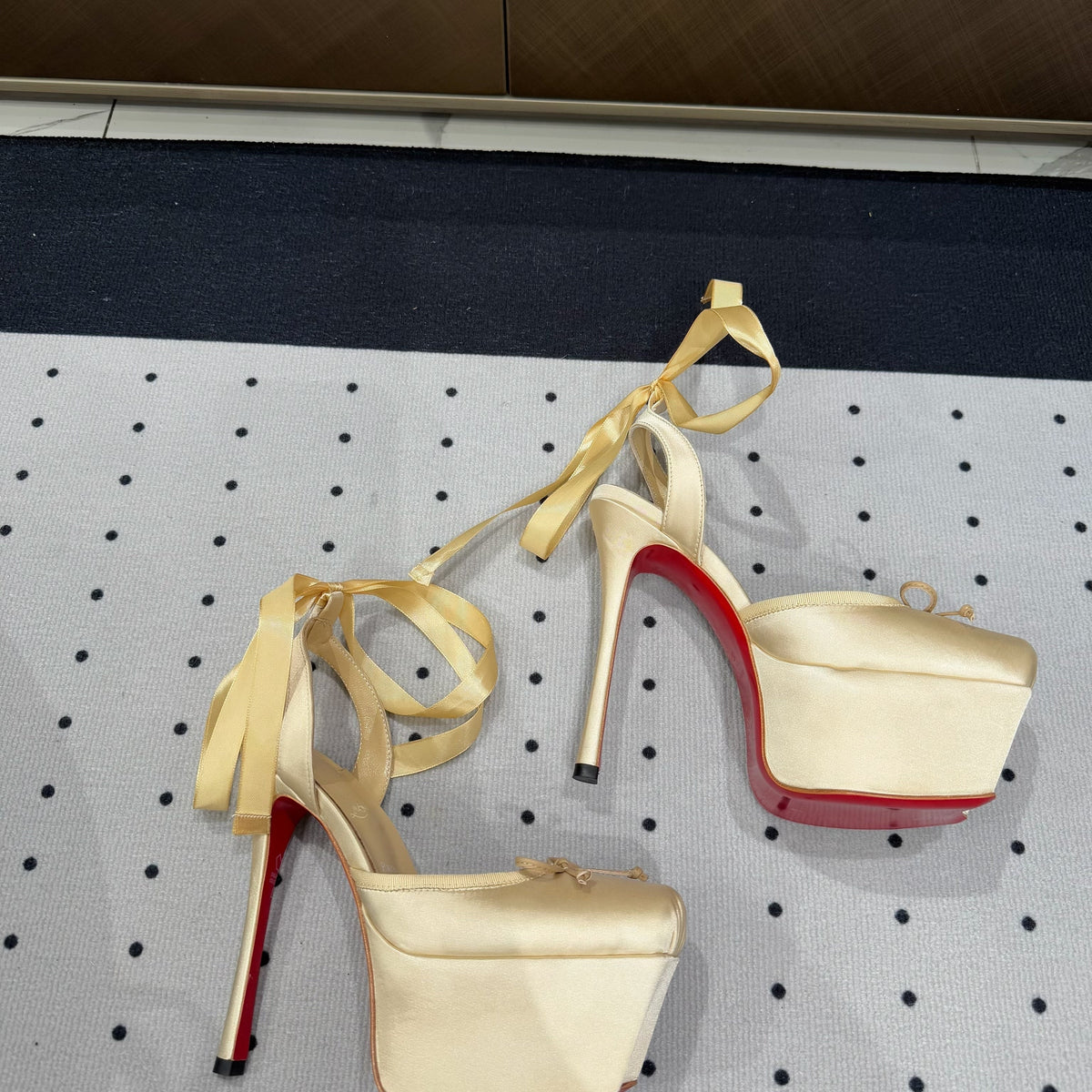 Chloe’s Picks - Premium Luxury Goods and Accessories - AFFORDABLE LUXURY HEELS - 8218