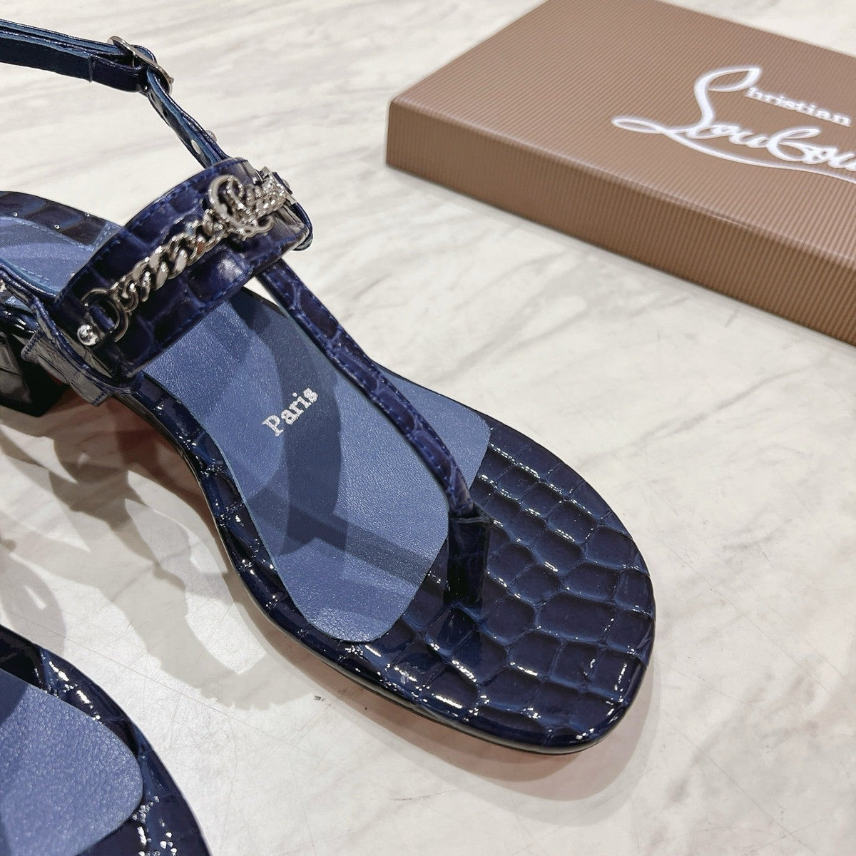 Chloe’s Picks - High-Quality Designer Products for You - AFFORDABLE LUXURY HEELS - 8227