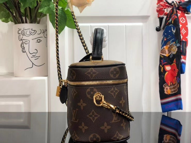 Chloe’s Picks - Premium Luxury Goods and Accessories - AFFORDABLE LUXURY BAGS - 4298