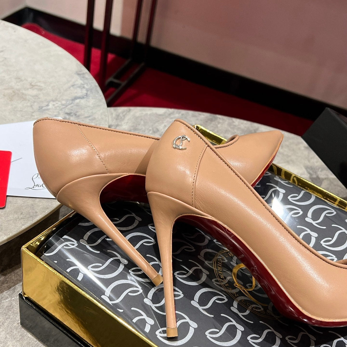 Chloe’s Picks - High-Quality Designer Products for You - AFFORDABLE LUXURY HEELS - 8175