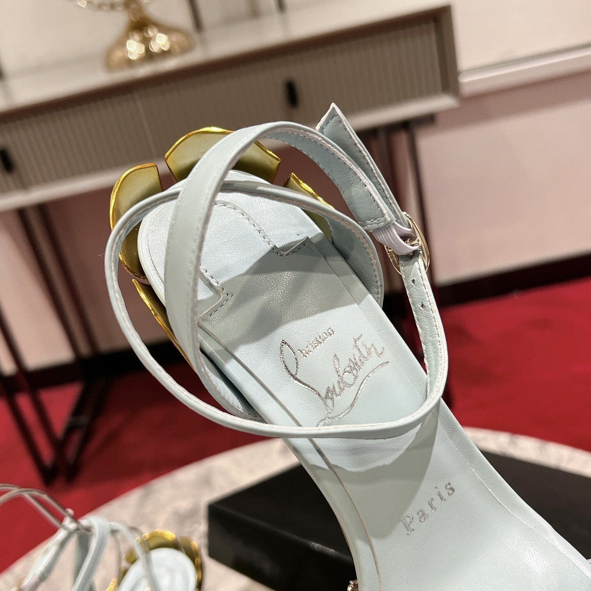 Chloe’s Picks - Premium Luxury Goods and Accessories - AFFORDABLE LUXURY HEELS - 8098