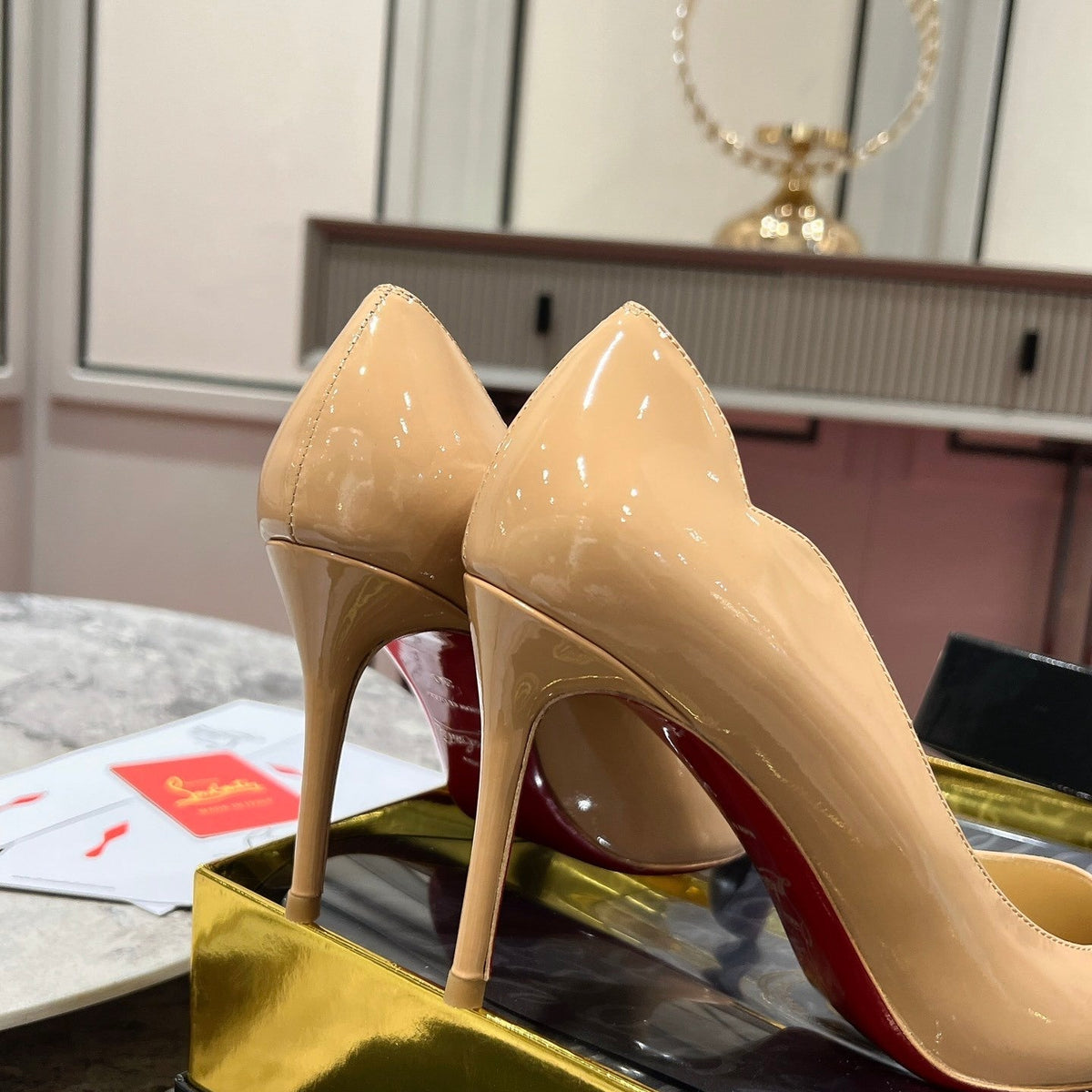 Chloe’s Picks - High-Quality Designer Products for You - AFFORDABLE LUXURY HEELS - 8187