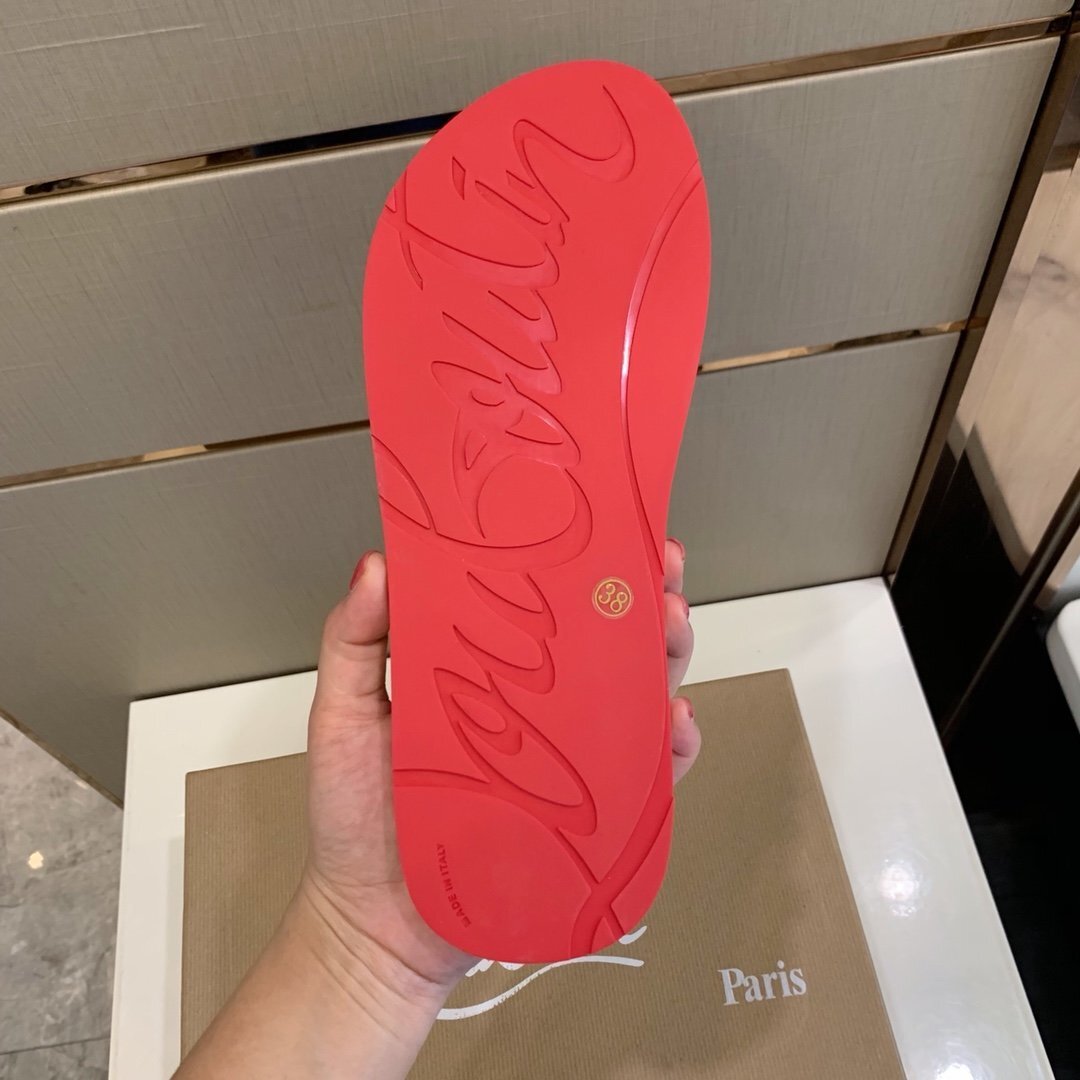 Chloe’s Picks - Premium Luxury Goods and Accessories - AFFORDABLE LUXURY HEELS - 7910