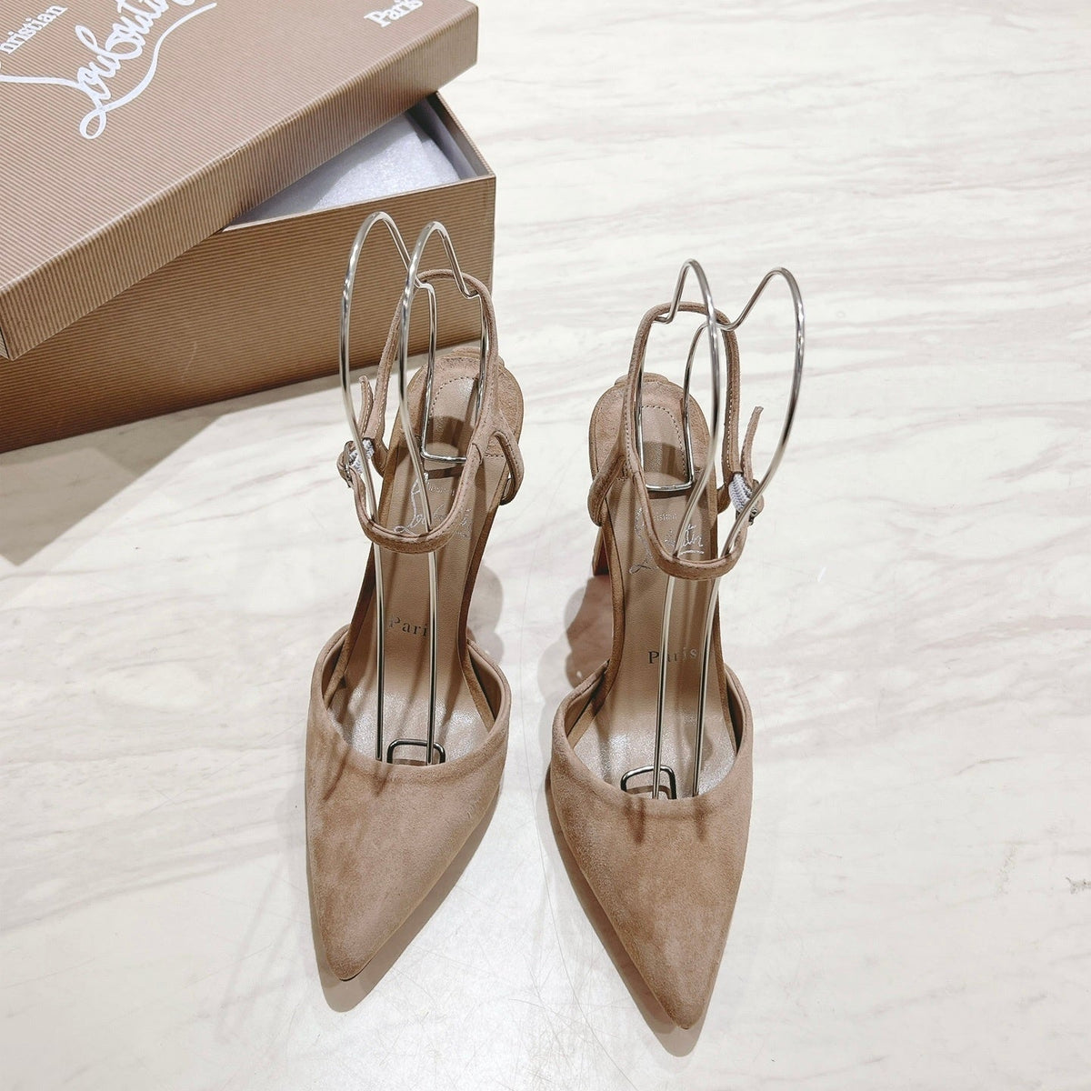 Chloe’s Picks - High-Quality Designer Products for You - AFFORDABLE LUXURY HEELS - 8167