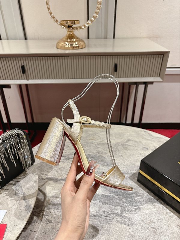 Chloe’s Picks - Premium Luxury Goods and Accessories - AFFORDABLE LUXURY HEELS - 8302