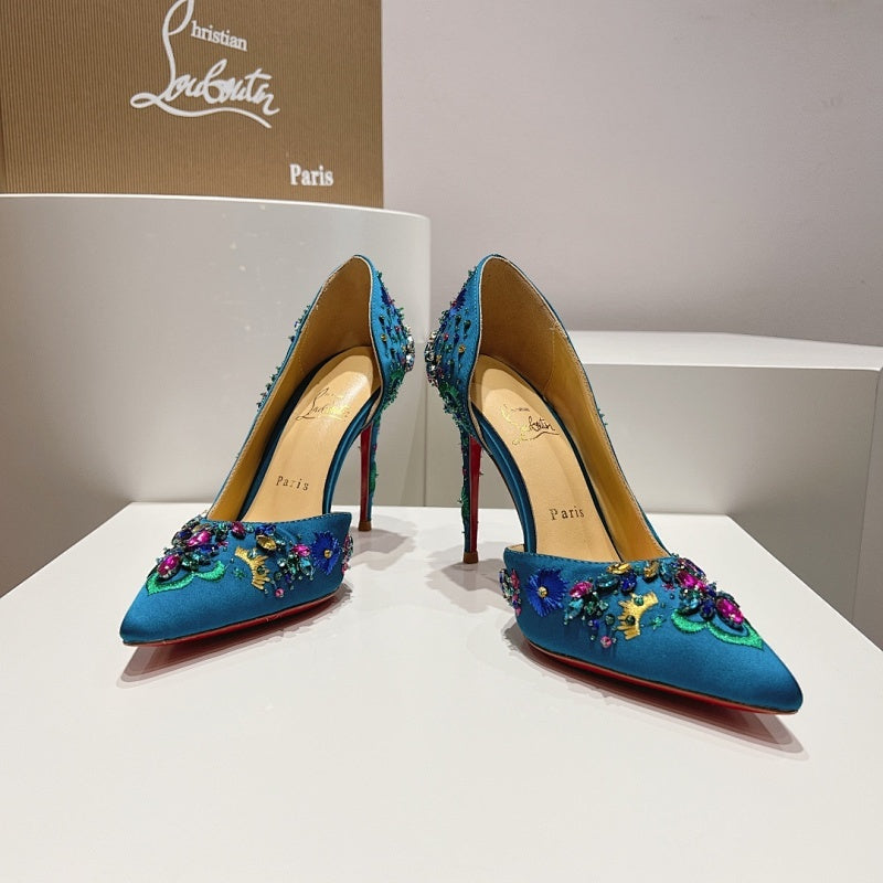 Chloe’s Picks - Premium Luxury Goods and Accessories - AFFORDABLE LUXURY HEELS - 8030