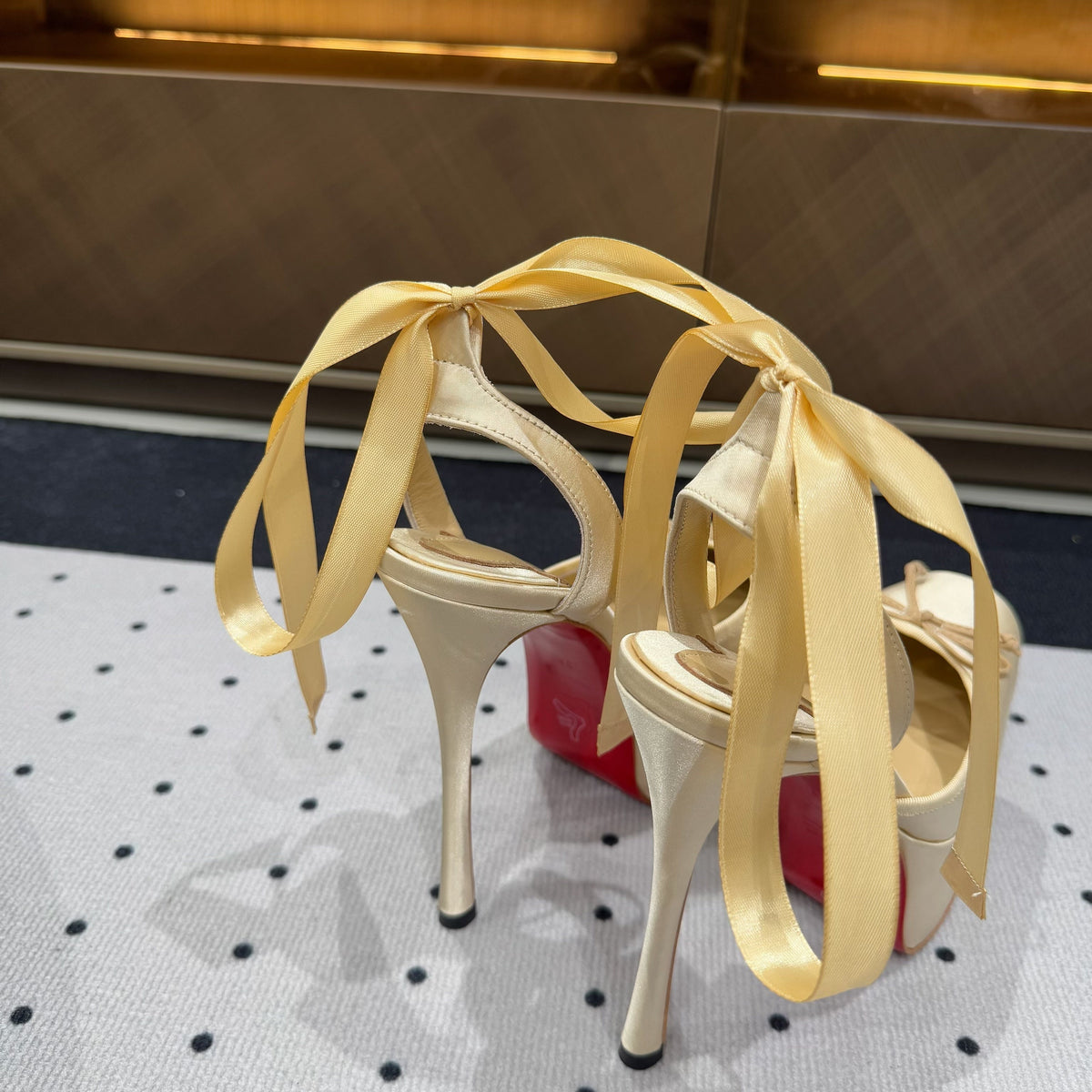 Chloe’s Picks - Premium Luxury Goods and Accessories - AFFORDABLE LUXURY HEELS - 8218