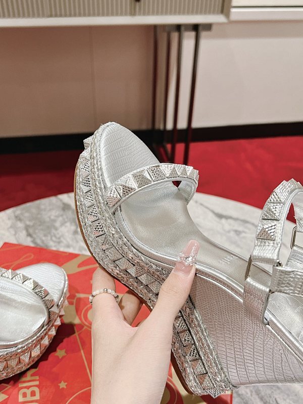 Chloe’s Picks - Premium Luxury Goods and Accessories - AFFORDABLE LUXURY HEELS - 8078