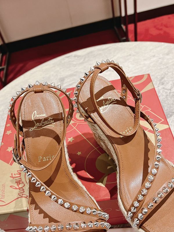 Chloe’s Picks - High-Quality Designer Products for You - AFFORDABLE LUXURY HEELS - 8315