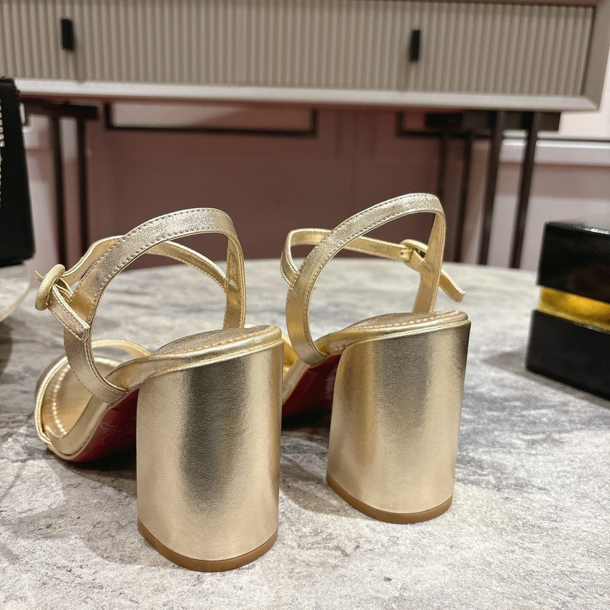 Chloe’s Picks - Premium Luxury Goods and Accessories - AFFORDABLE LUXURY HEELS - 8302