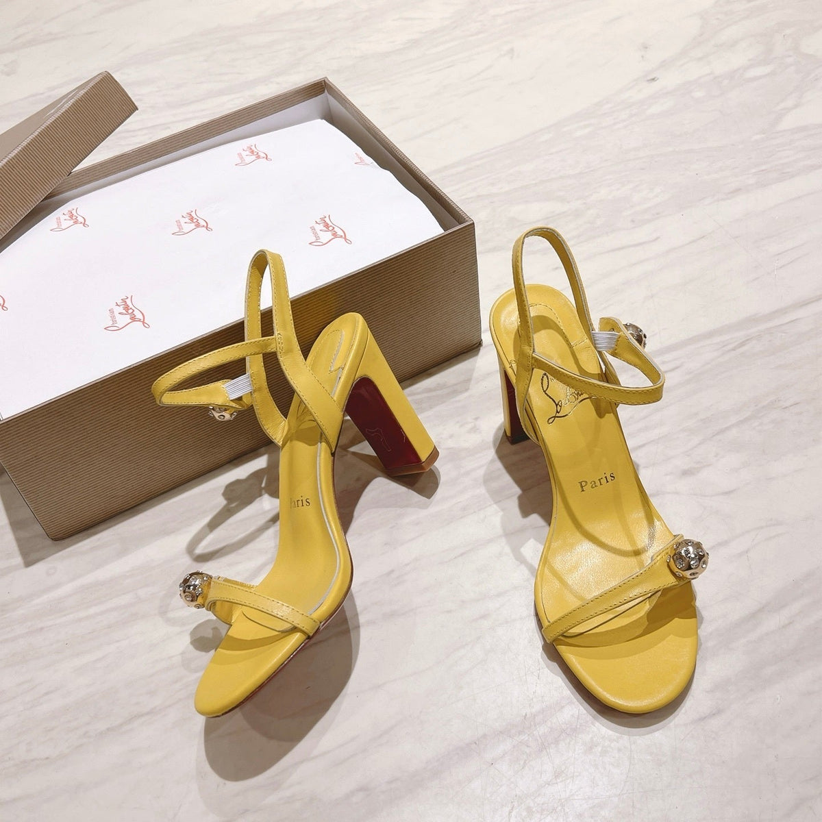 Chloe’s Picks - High-Quality Designer Products for You - AFFORDABLE LUXURY HEELS - 8207