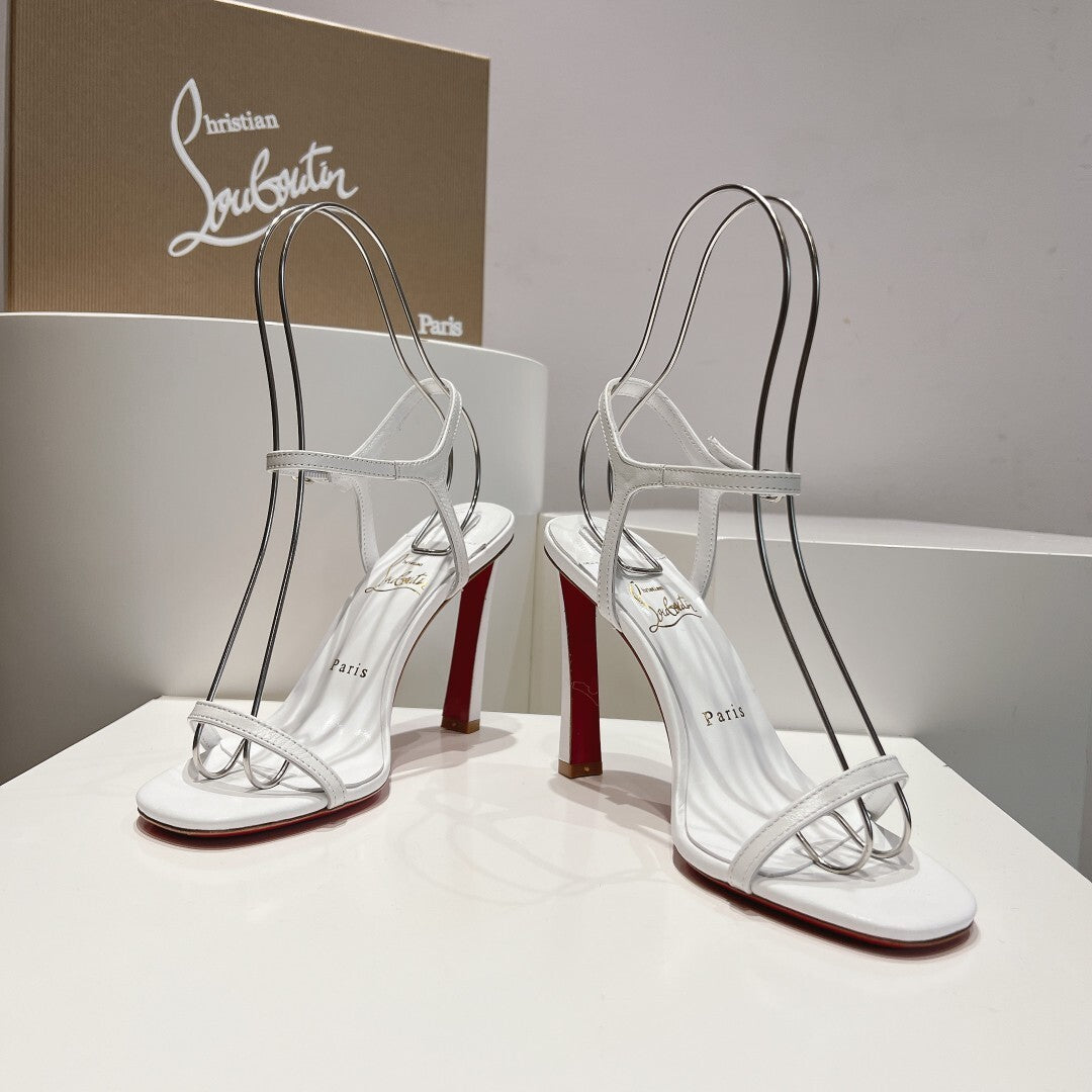 Chloe’s Picks - High-Quality Designer Products for You - AFFORDABLE LUXURY HEELS - 8111