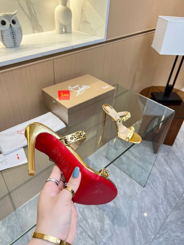 Chloe’s Picks - Premium Luxury Goods and Accessories - AFFORDABLE LUXURY HEELS - 8010