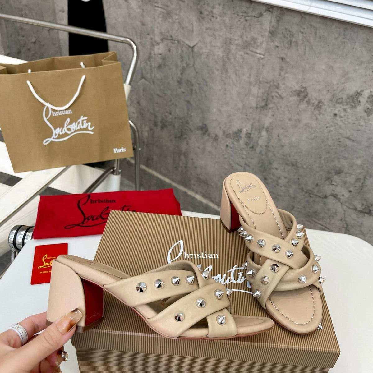 Chloe’s Picks - High-Quality Designer Products for You - AFFORDABLE LUXURY HEELS - 8003