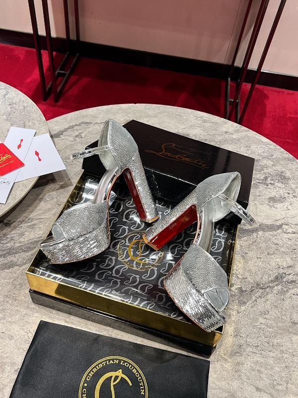 Chloe’s Picks - High-Quality Designer Products for You - AFFORDABLE LUXURY HEELS - 8235