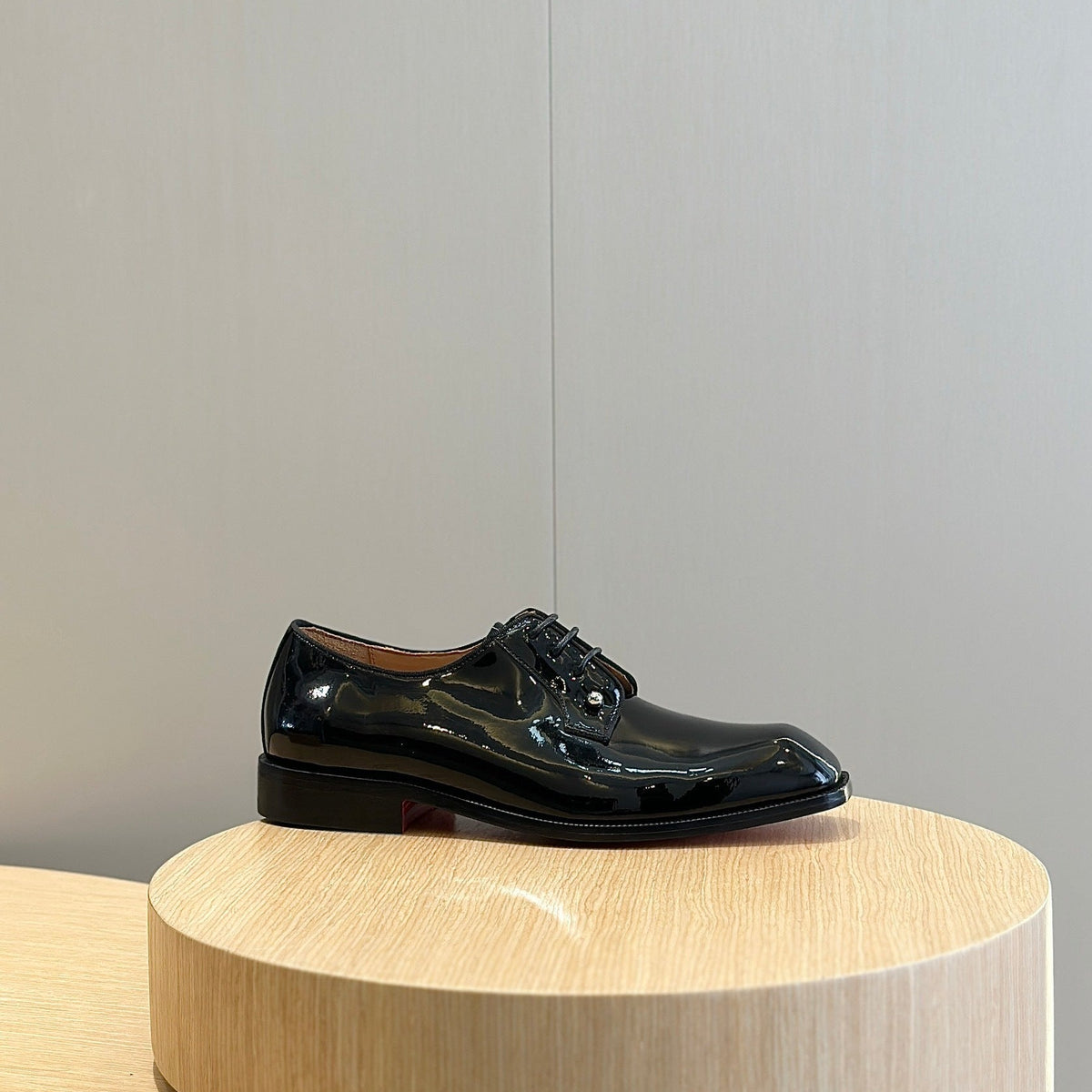 Chloe’s Picks - High-Quality Designer Products for You - AFFORDABLE LUXURY HEELS - 8035