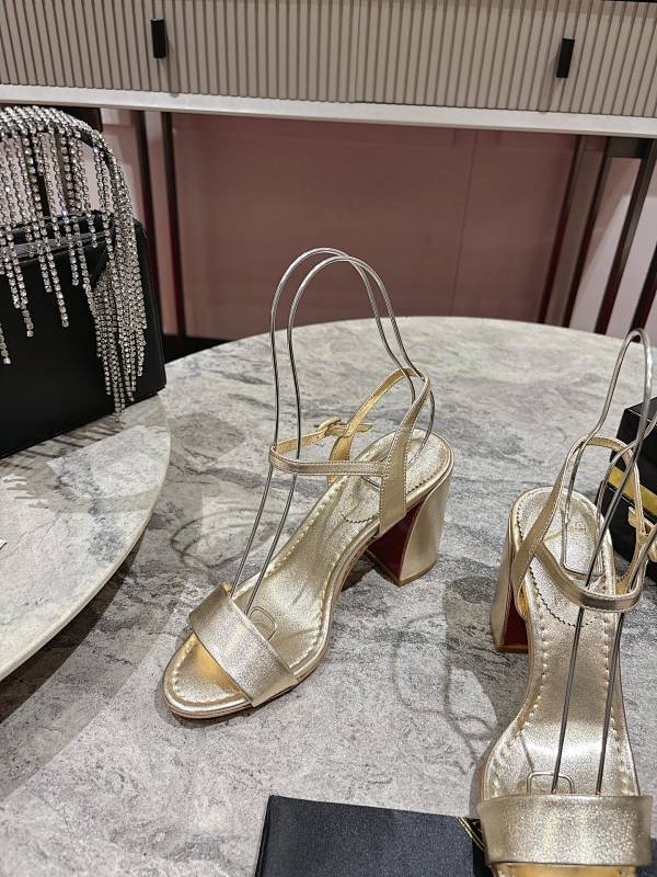 Chloe’s Picks - Premium Luxury Goods and Accessories - AFFORDABLE LUXURY HEELS - 8302