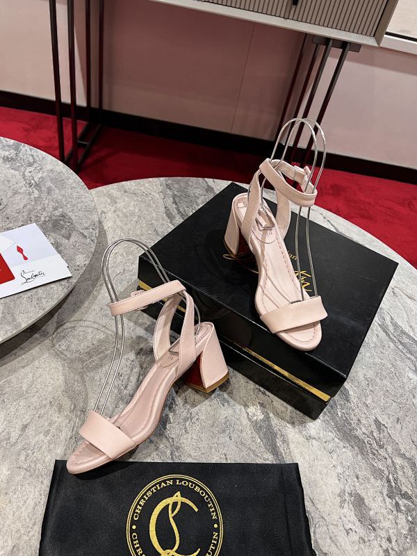 Chloe’s Picks - High-Quality Designer Products for You - AFFORDABLE LUXURY HEELS - 8103