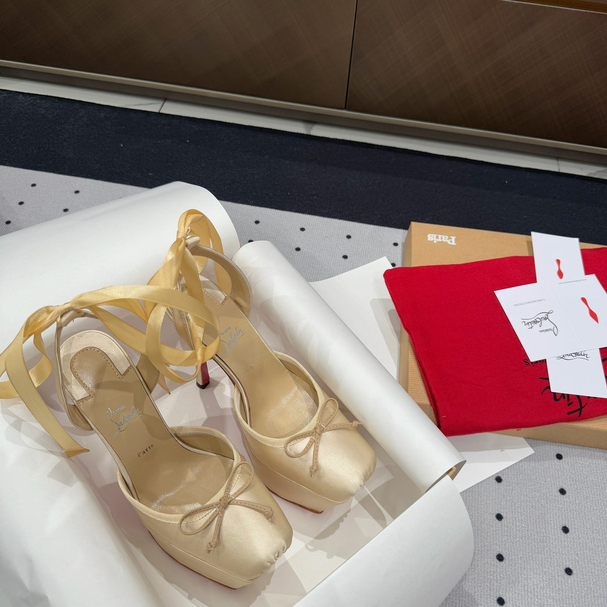 Chloe’s Picks - Premium Luxury Goods and Accessories - AFFORDABLE LUXURY HEELS - 8218