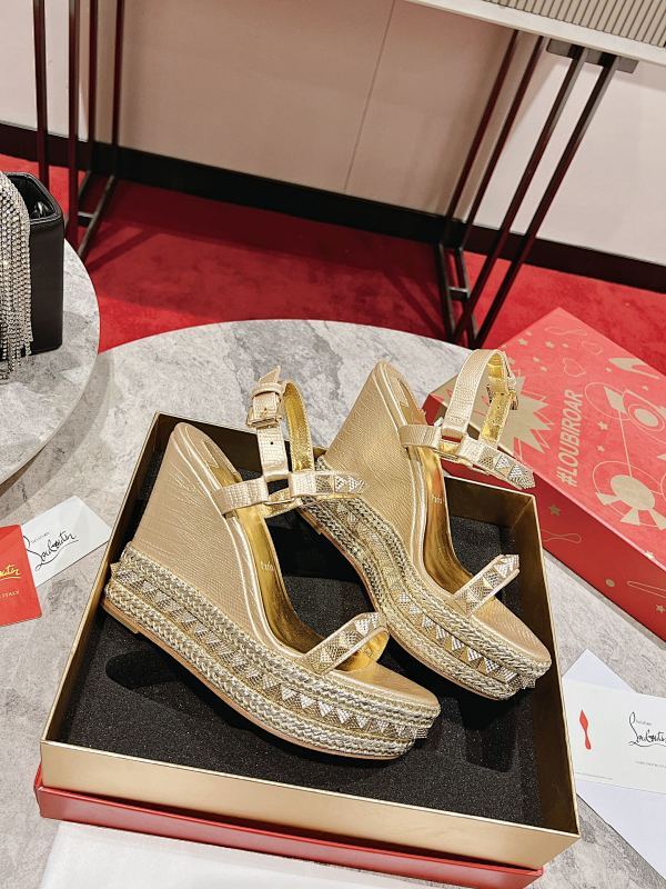 Chloe’s Picks - Premium Luxury Goods and Accessories - AFFORDABLE LUXURY HEELS - 8318