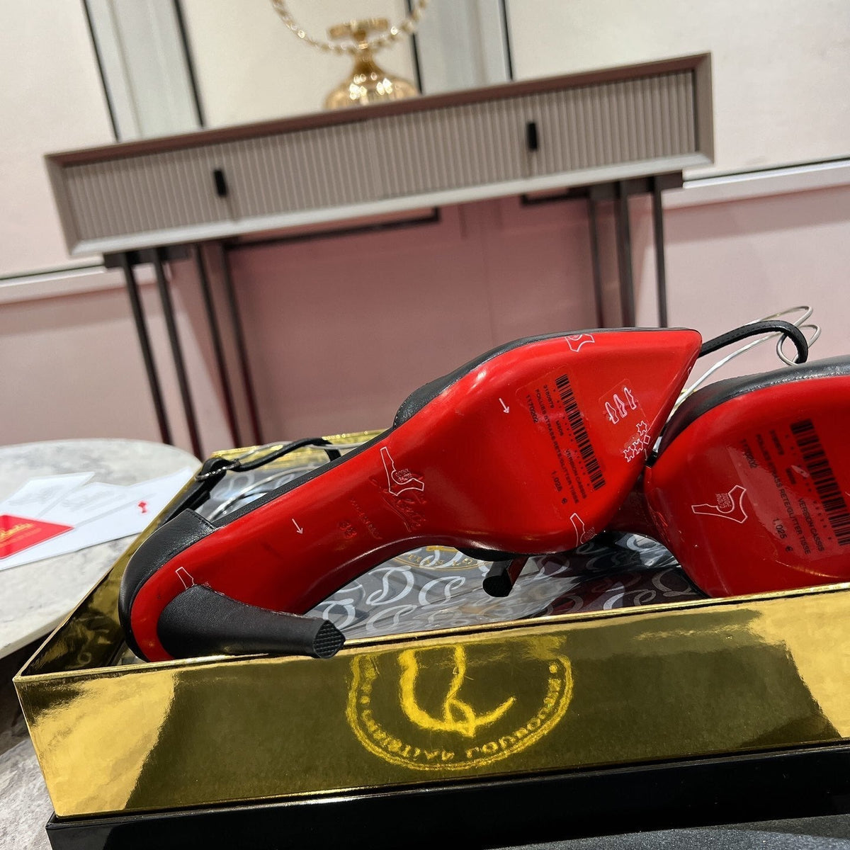 Chloe’s Picks - Premium Luxury Goods and Accessories - AFFORDABLE LUXURY HEELS - 8086