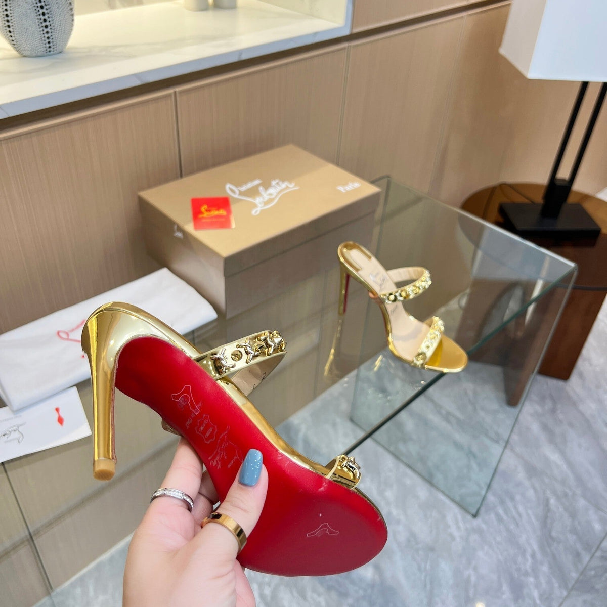 Chloe’s Picks - Premium Luxury Goods and Accessories - AFFORDABLE LUXURY HEELS - 8010