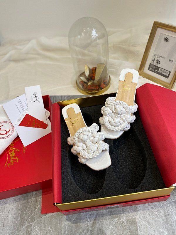 Chloe’s Picks - Premium Luxury Goods and Accessories - AFFORDABLE LUXURY HEELS - 7966