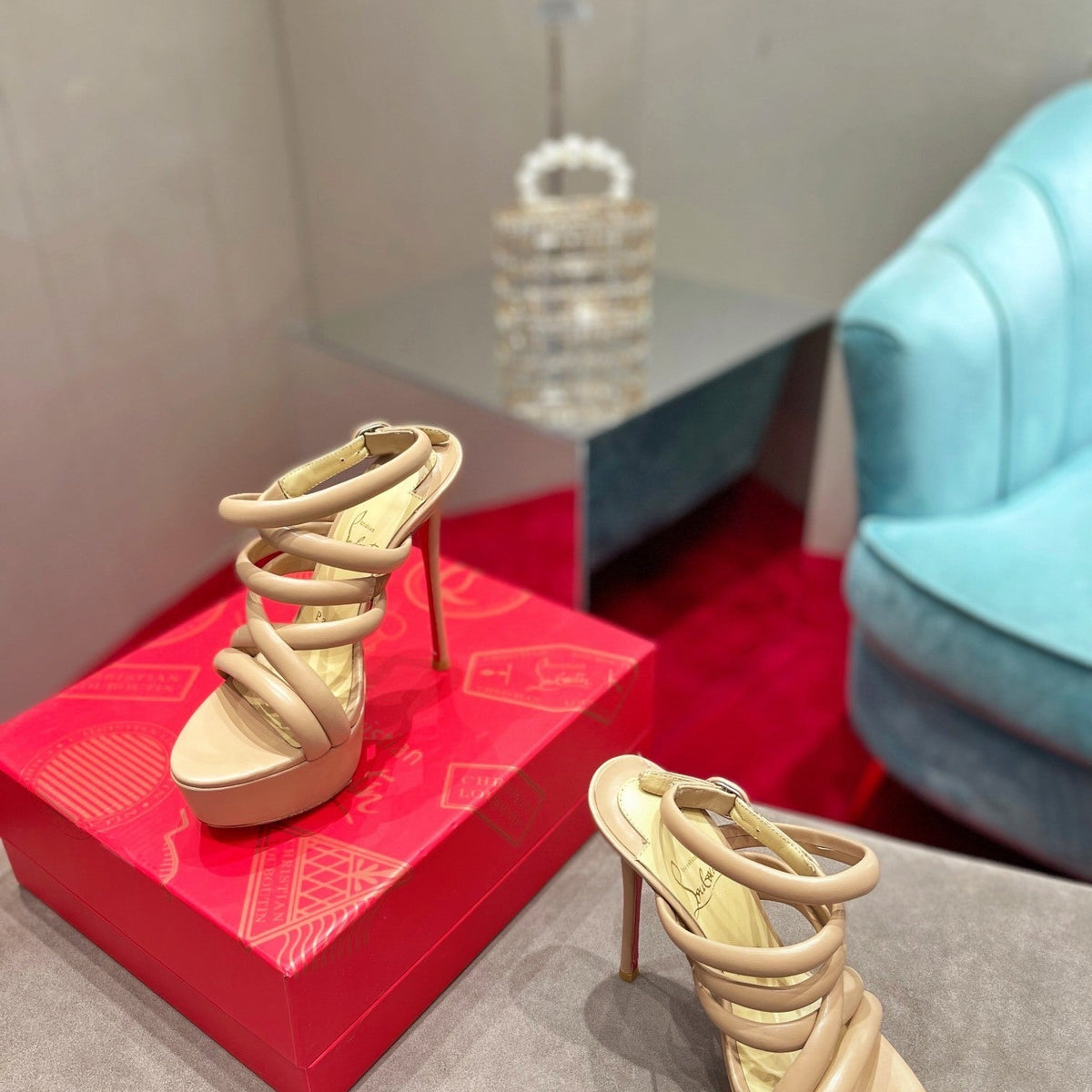 Chloe’s Picks - High-Quality Designer Products for You - AFFORDABLE LUXURY HEELS - 7955
