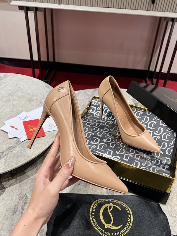 Chloe’s Picks - High-Quality Designer Products for You - AFFORDABLE LUXURY HEELS - 8175