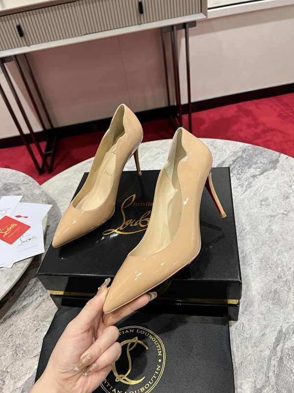 Chloe’s Picks - High-Quality Designer Products for You - AFFORDABLE LUXURY HEELS - 8187