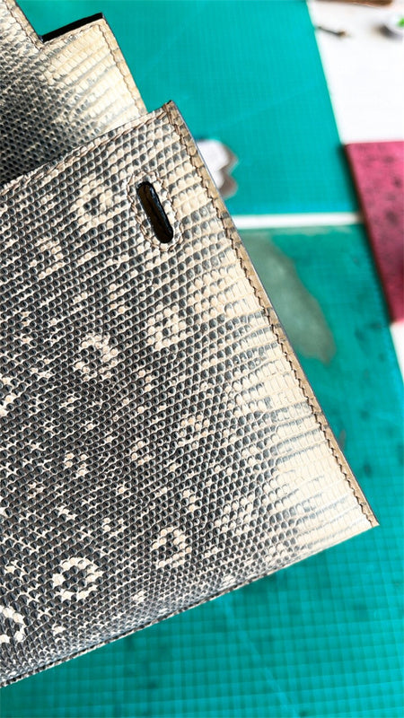 PHA - HMS Bags - 587