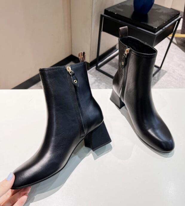 Chloe’s Picks - LOV Women Shoes - 920