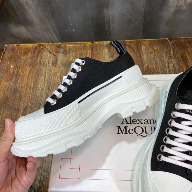 Chloe’s Picks - AQ Men SHoes - 405