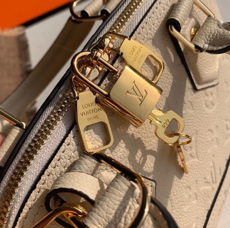 Chloe’s Picks - LOV Bags - 2990