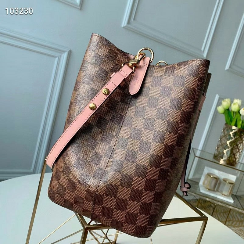I W Fashion Lu-Vi bags - 17225